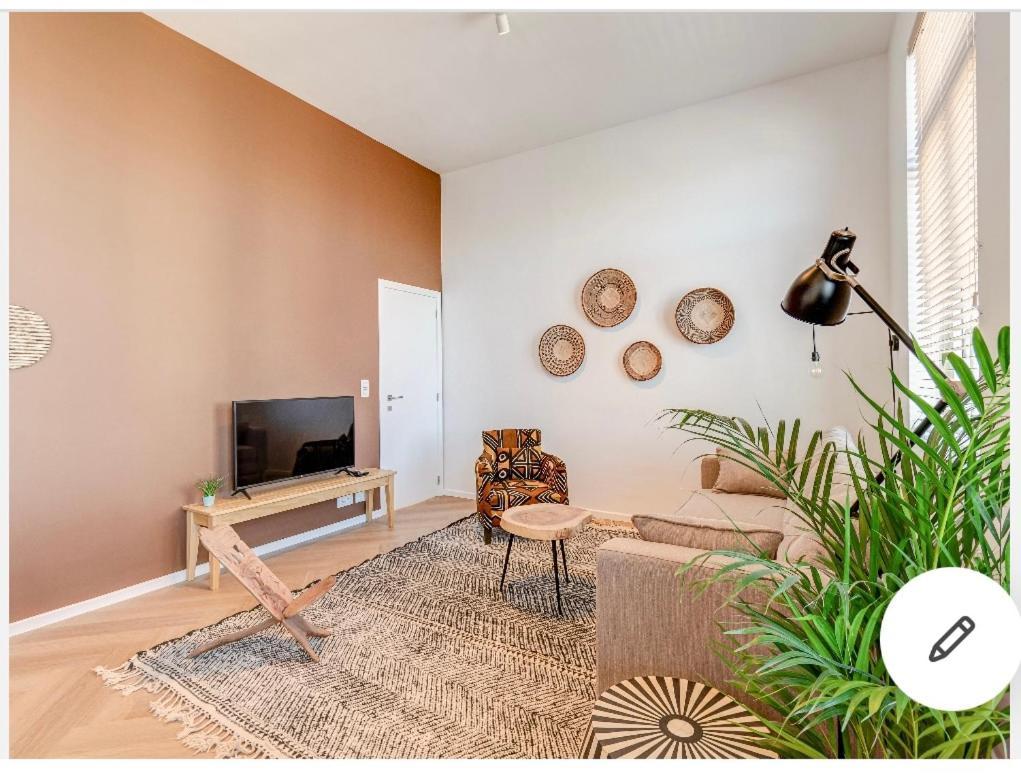 Room Engine Residence Antwerp Luaran gambar